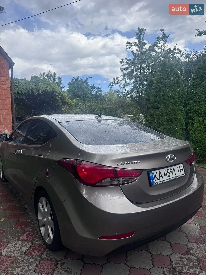 2015 Hyundai Elantra - мініатюра 3