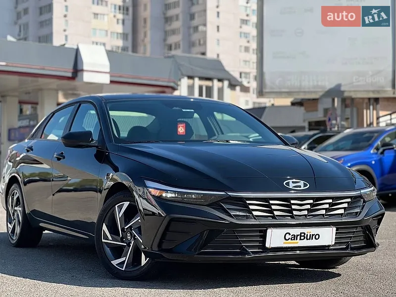 Hyundai Elantra