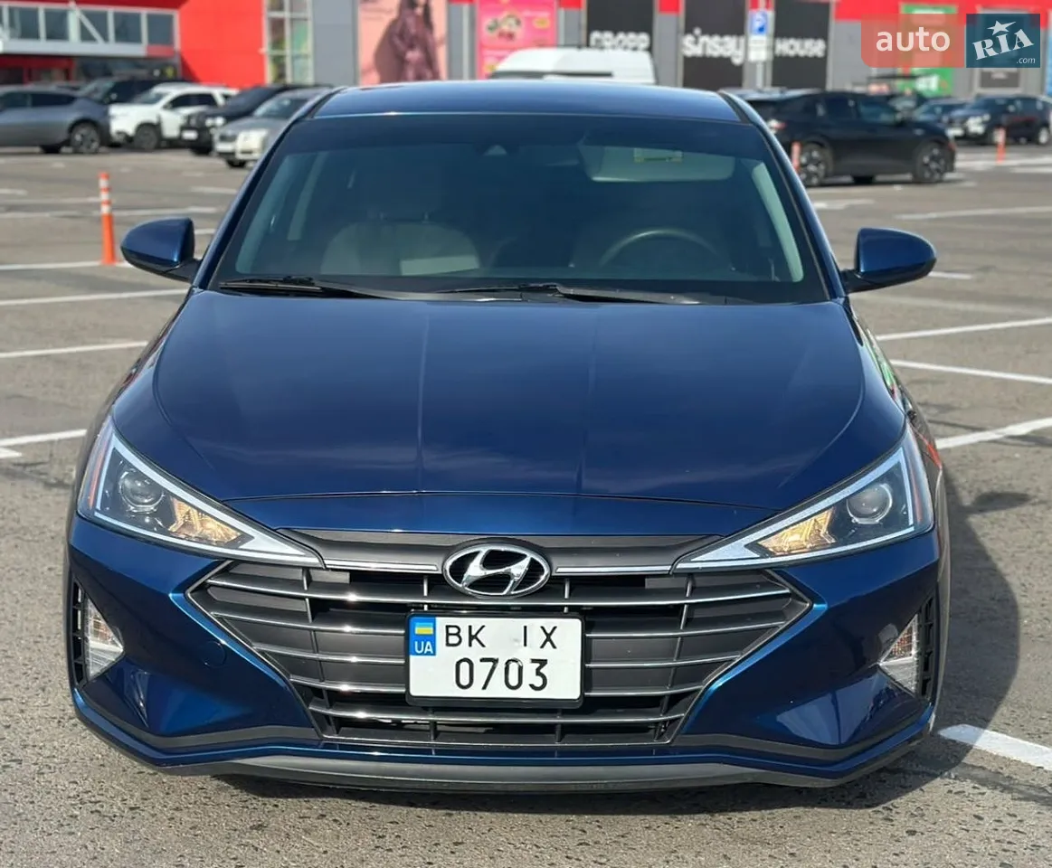 Hyundai Elantra 2018
