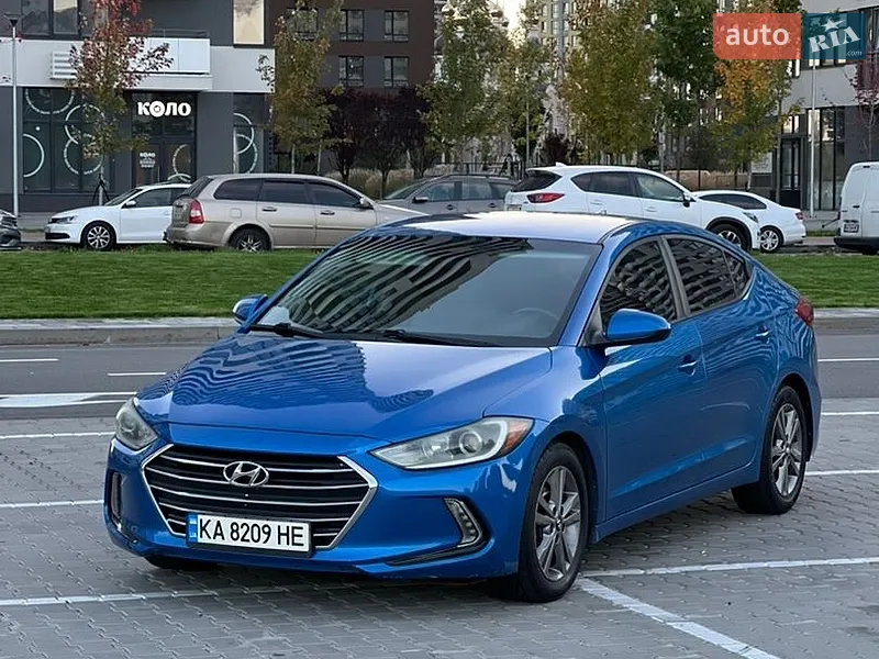 Hyundai Elantra