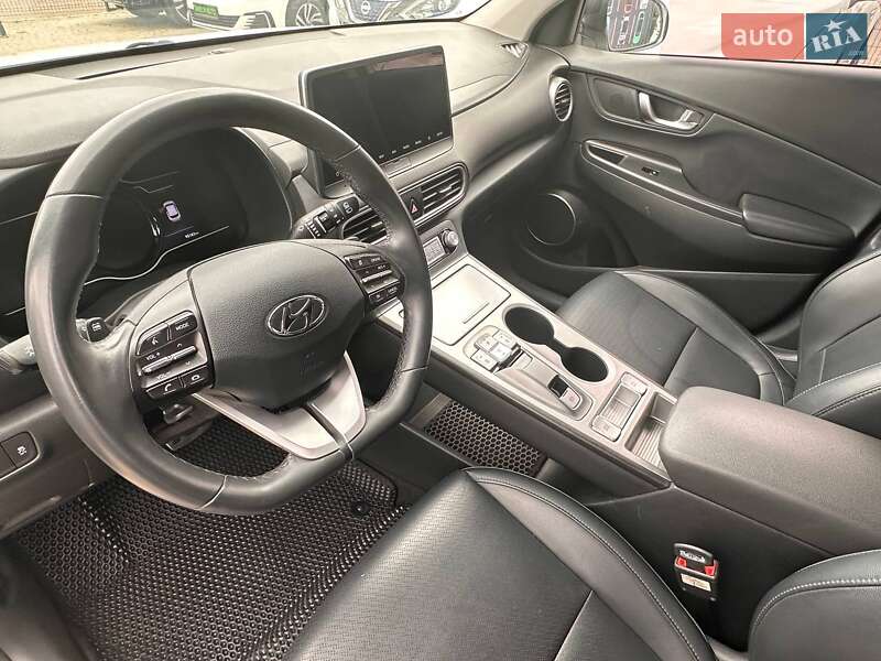 Позашляховик / Кросовер Hyundai Encino EV 2019 в Одесі фото 24 Позашляховик / Кросовер Hyundai Encino EV 2019 в Одесі