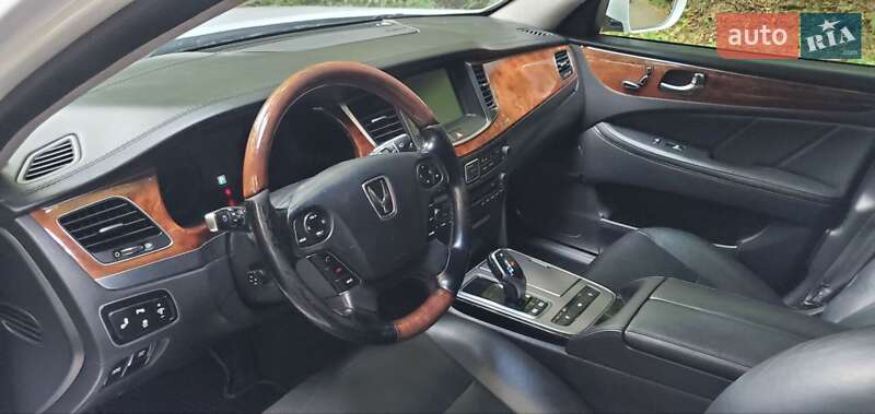 Седан Hyundai Equus 2014 в Києві