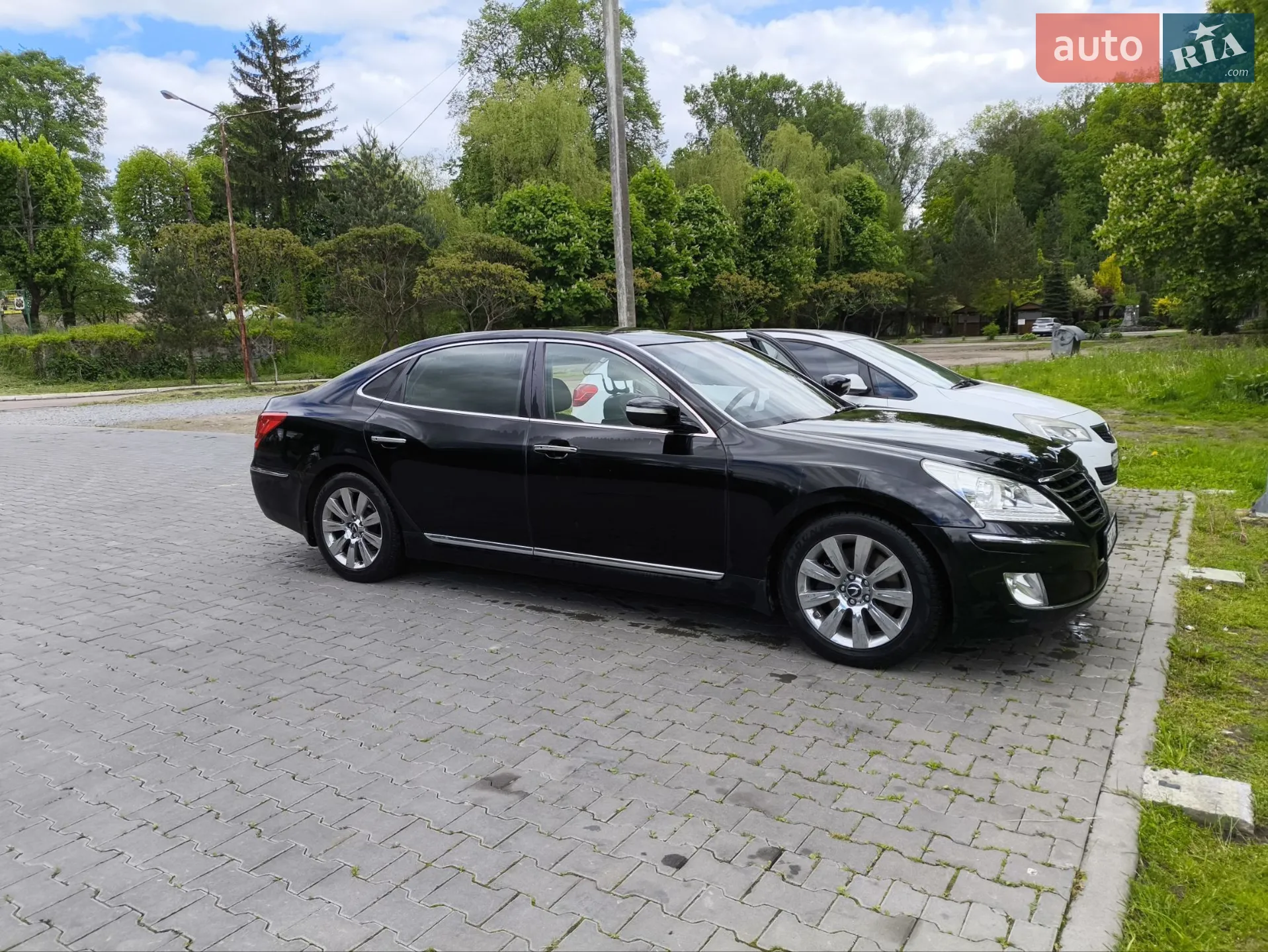 2011 Hyundai Equus - мініатюра 3