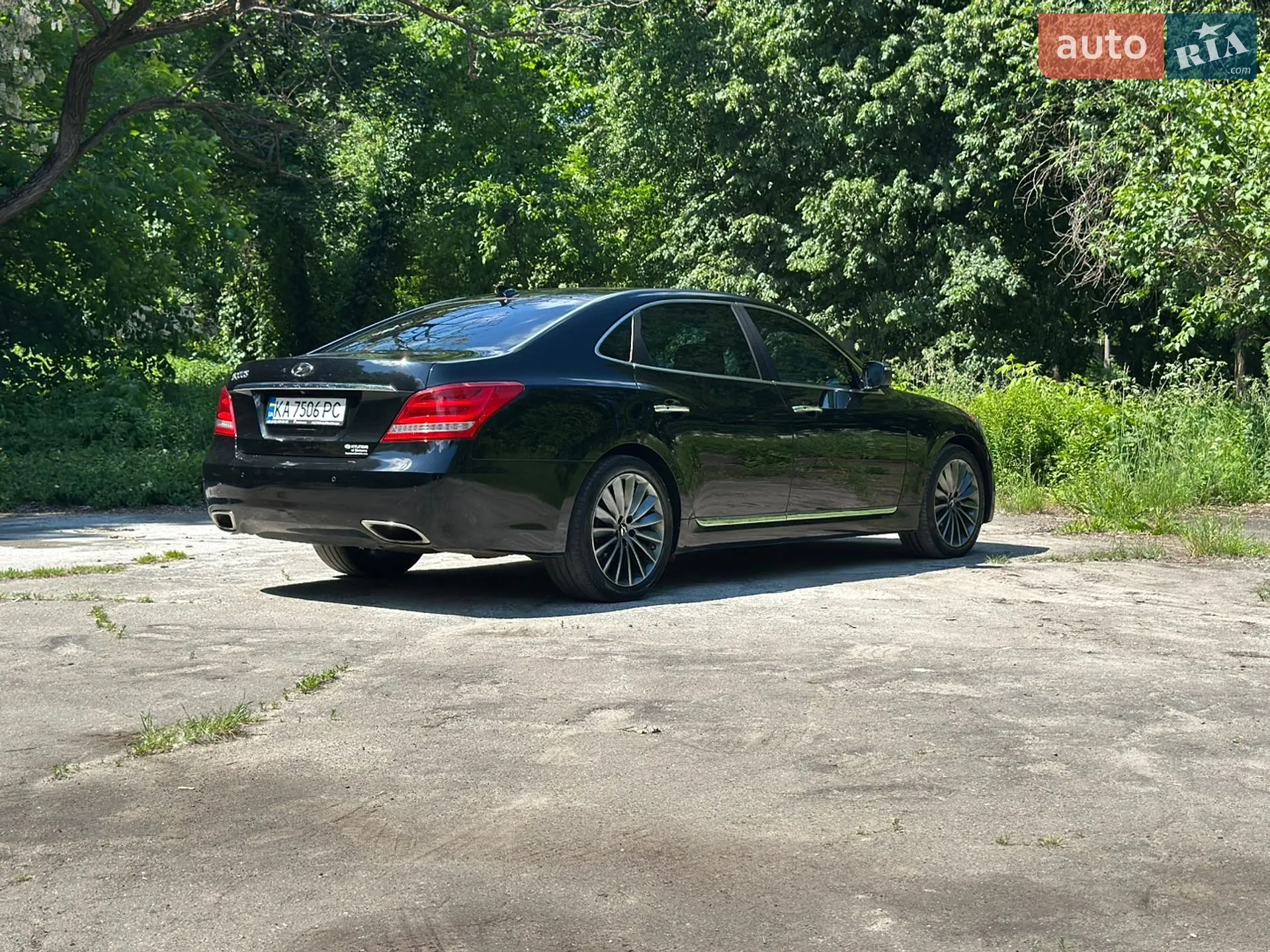 2015 Hyundai Equus - мініатюра 21