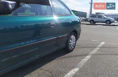 Ліфтбек Hyundai Excel 1996 в 