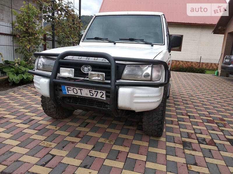 Внедорожник / Кроссовер Hyundai Galloper 2001 в Тячеве