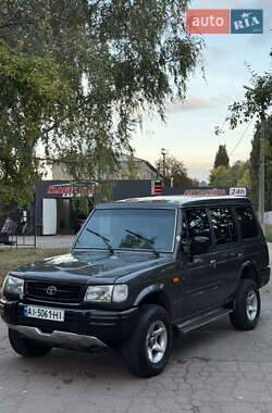 Внедорожник / Кроссовер Hyundai Galloper 1995 в 