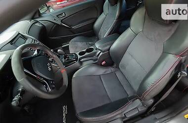 Купе Hyundai Genesis Coupe 2012 в Дніпрі