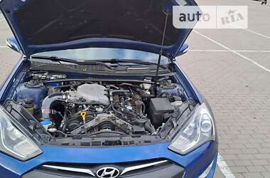 Купе Hyundai Genesis Coupe 2015 в Виннице