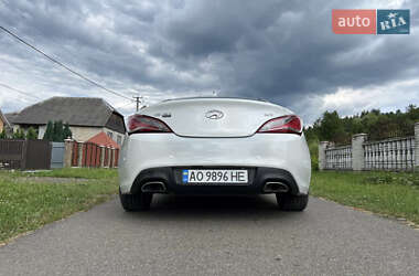 Купе Hyundai Genesis Coupe 2013 в 