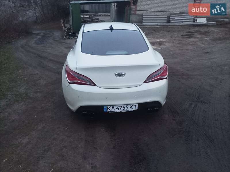 Купе Hyundai Genesis Coupe 2012 в Изюме