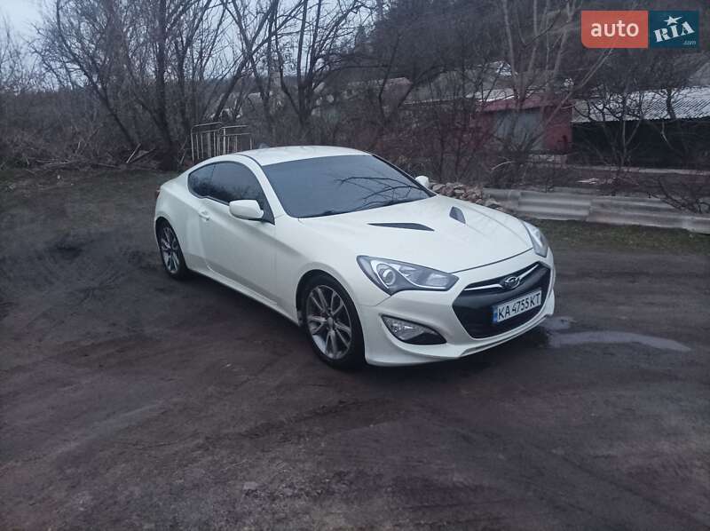 Купе Hyundai Genesis Coupe 2012 в Изюме
