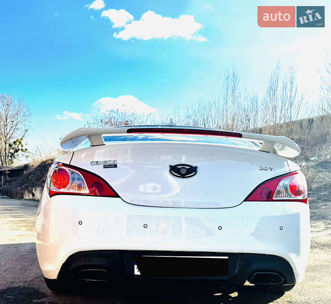 Купе Hyundai Genesis Coupe 2011 в Киеве