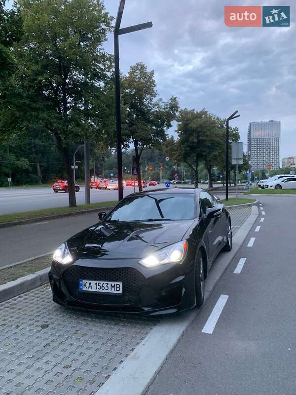 Купе Hyundai Genesis Coupe 2012 в Киеве