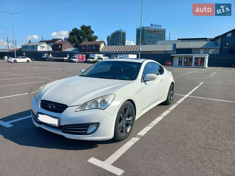 Hyundai Genesis Coupe 2011