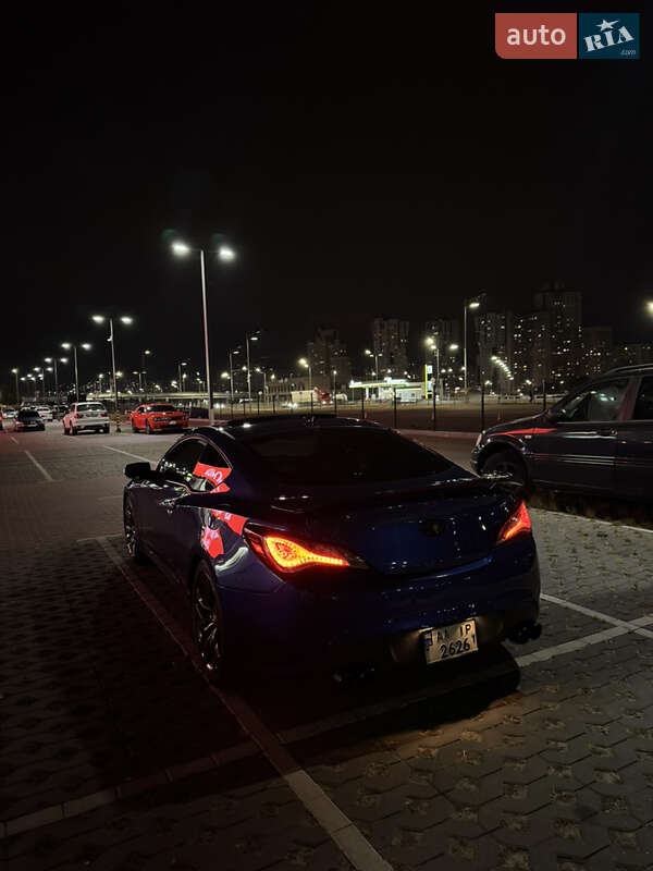 Купе Hyundai Genesis Coupe 2015 в Киеве