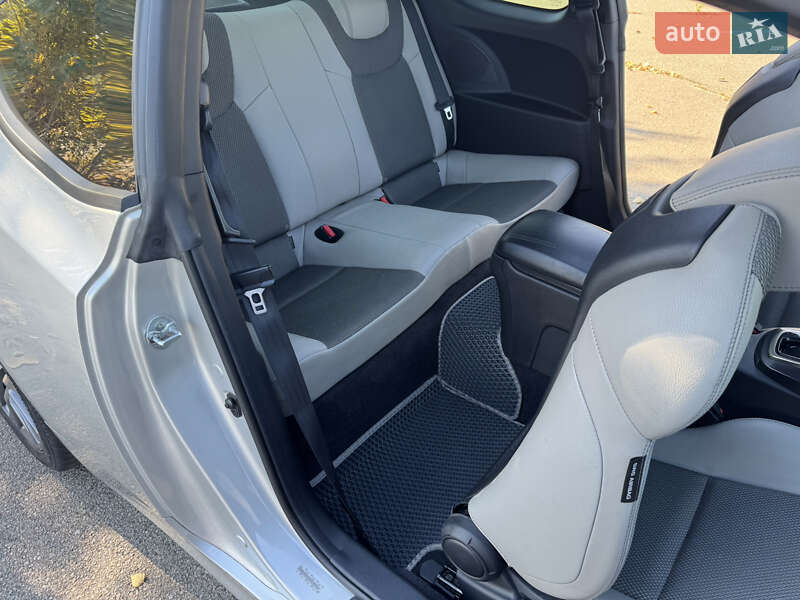 Купе Hyundai Genesis Coupe 2013 в Киеве