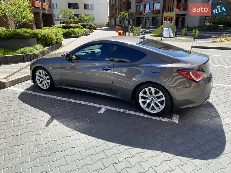 Купе Hyundai Genesis Coupe 2012 в Кременчуге