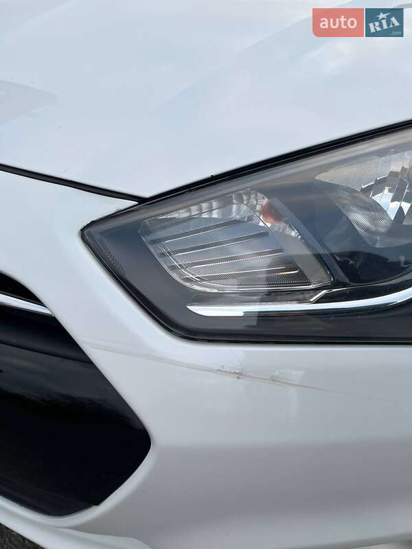 Купе Hyundai Genesis Coupe 2013 в Кривому Розі фото 3 Купе Hyundai Genesis Coupe 2013 в Кривому Розі