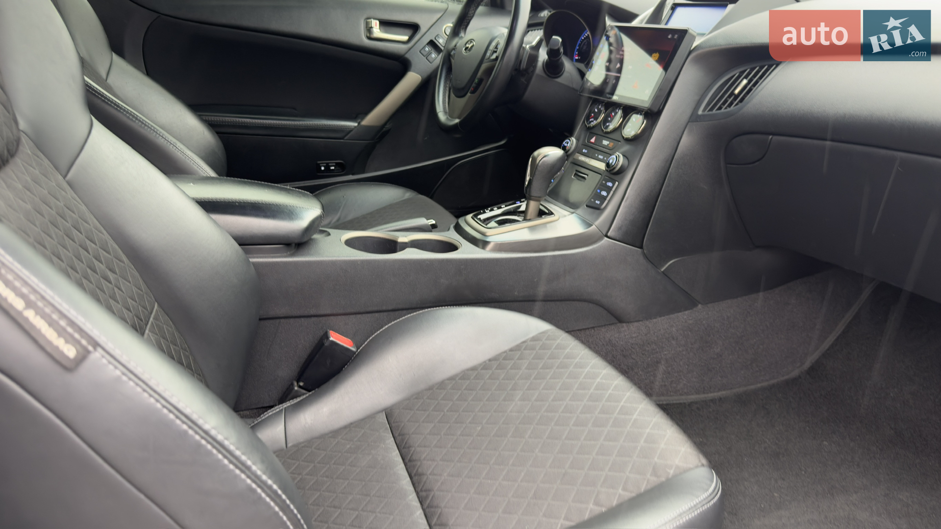 2014 Hyundai Genesis Coupe - мініатюра 19
