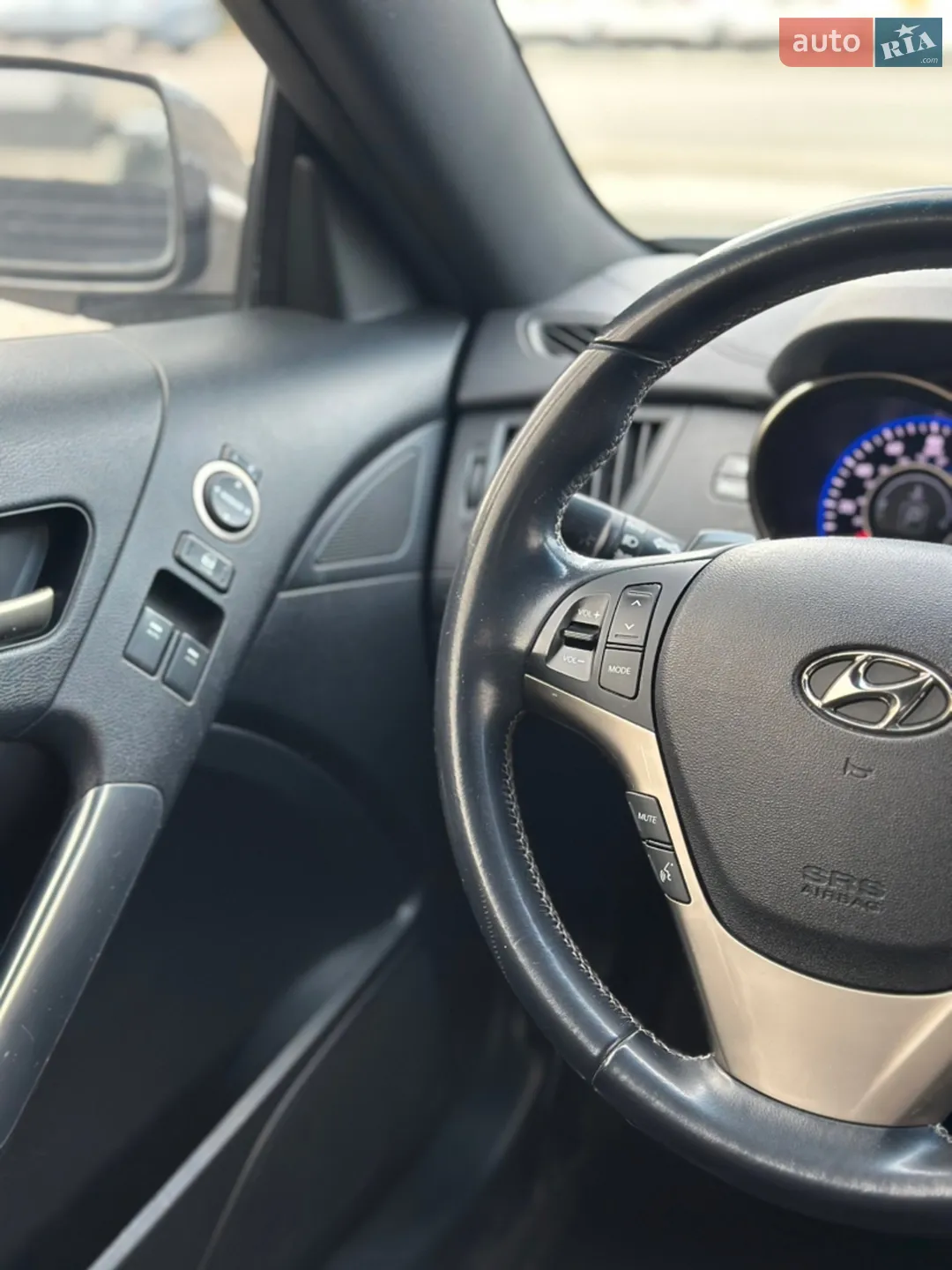 2012 Hyundai Genesis Coupe - мініатюра 18