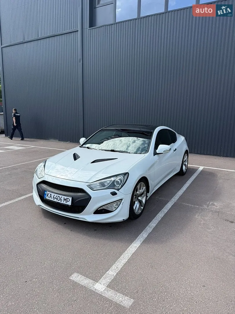 Hyundai Genesis Coupe 2013
