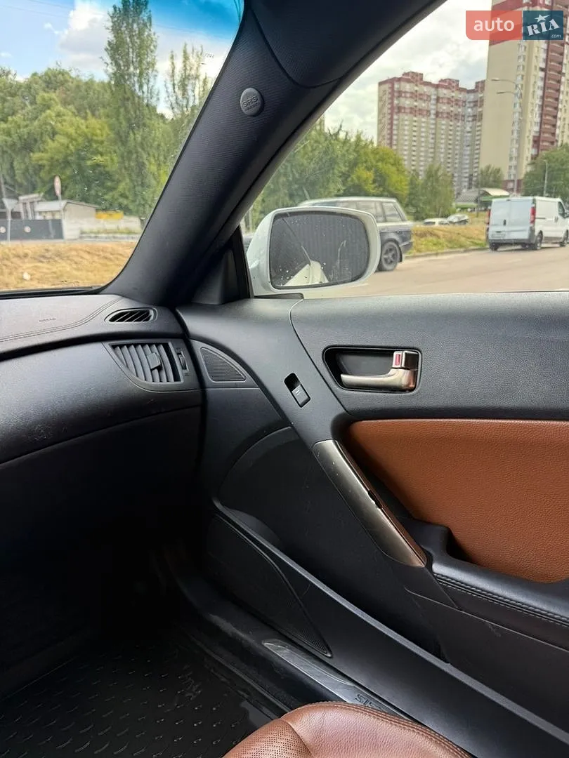 2013 Hyundai Genesis Coupe - мініатюра 14