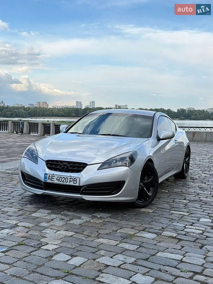 Hyundai Genesis Coupe 2010