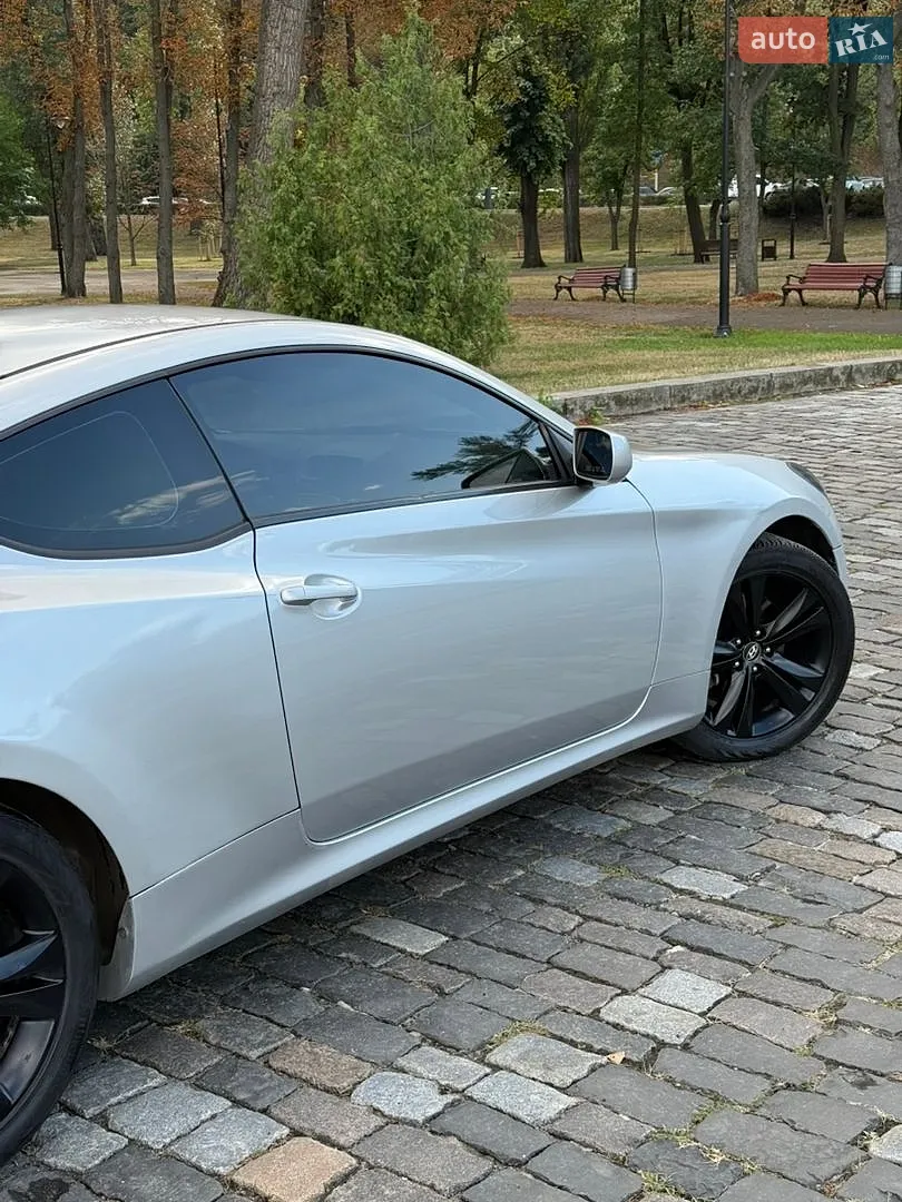 2010 Hyundai Genesis Coupe - мініатюра 6