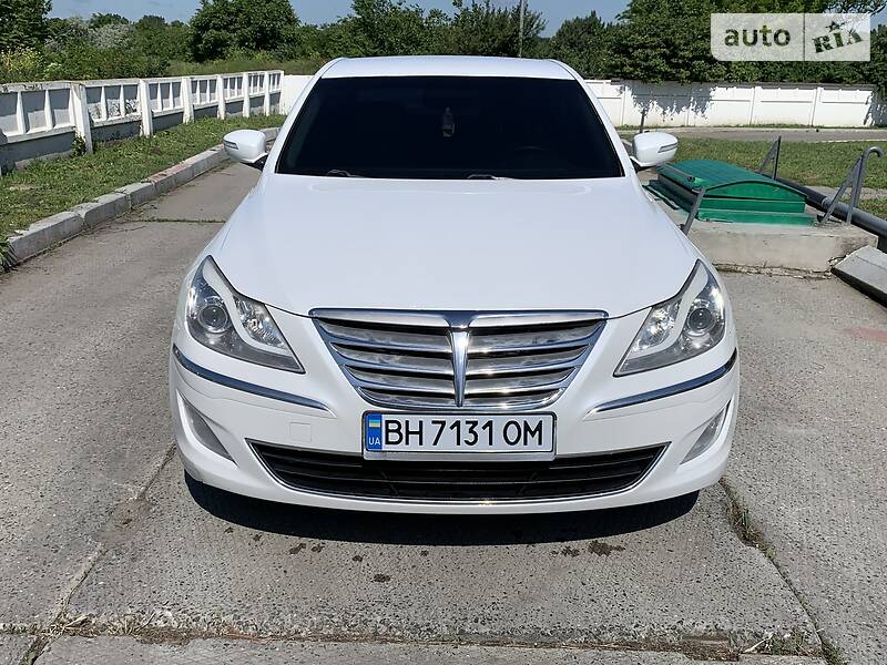 Седан Hyundai Genesis 2013 в Одессе