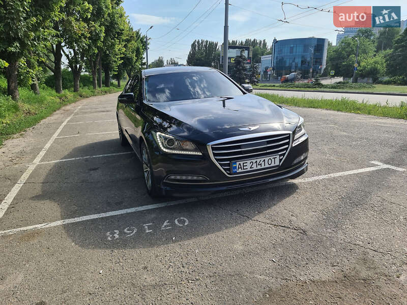 Hyundai Genesis 2014
