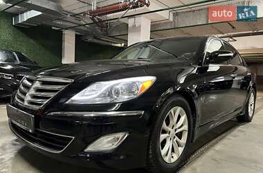 Седан Hyundai Genesis 2013 в 