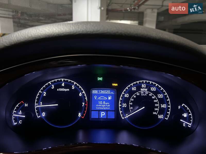 Седан Hyundai Genesis 2013 в Киеве