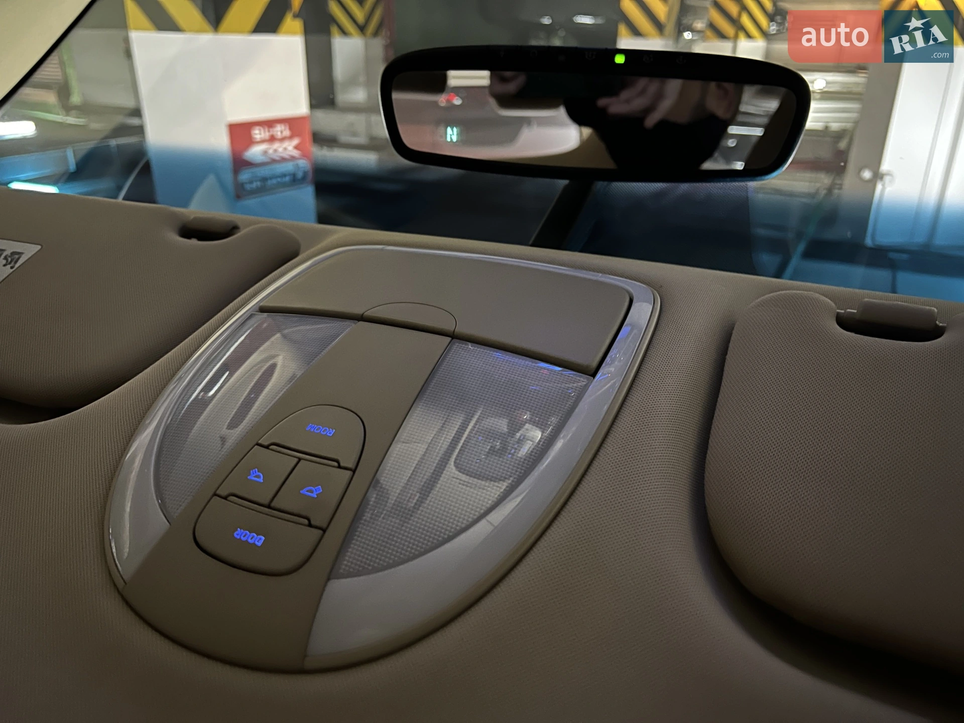 2013 Hyundai Genesis - мініатюра 30