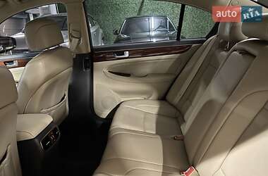 Седан Hyundai Genesis 2013 в Києві