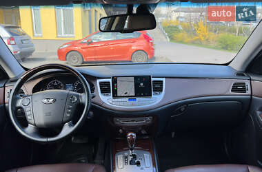 Седан Hyundai Genesis 2008 в 