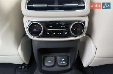 Позашляховик / Кросовер Hyundai Genesis 2022 в 
