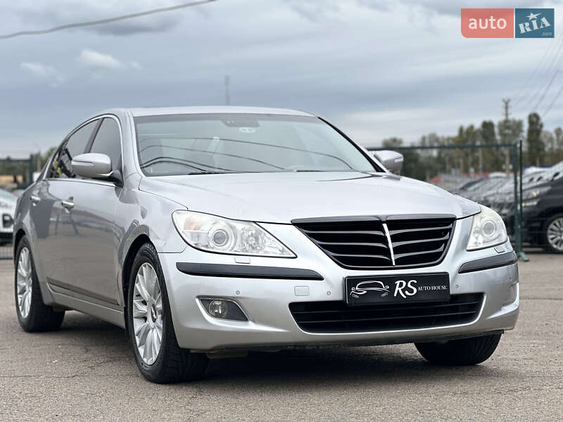 Седан Hyundai Genesis 2008 в Киеве