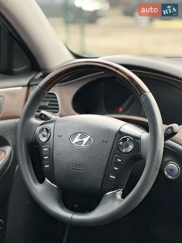 Седан Hyundai Genesis 2008 в Киеве