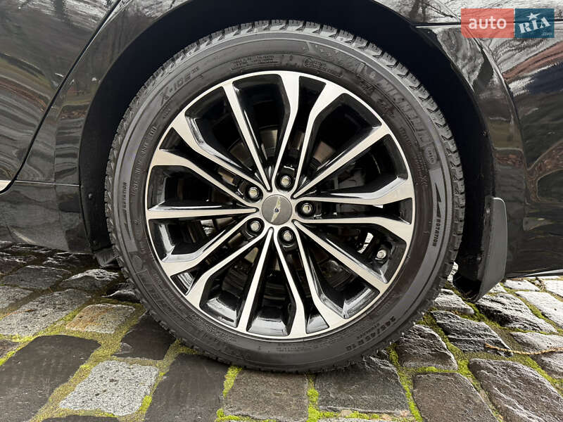 Седан Hyundai Genesis 2015 в Киеве фото 7 Седан Hyundai Genesis 2015 в Киеве