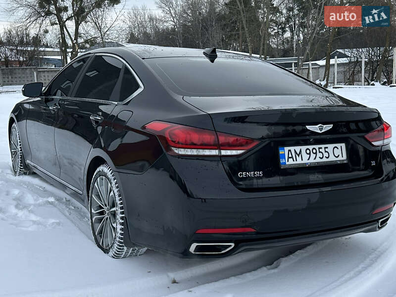 Седан Hyundai Genesis 2015 в Киеве