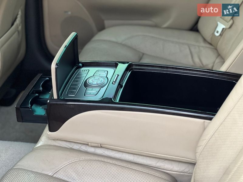 Седан Hyundai Genesis 2008 в Киеве