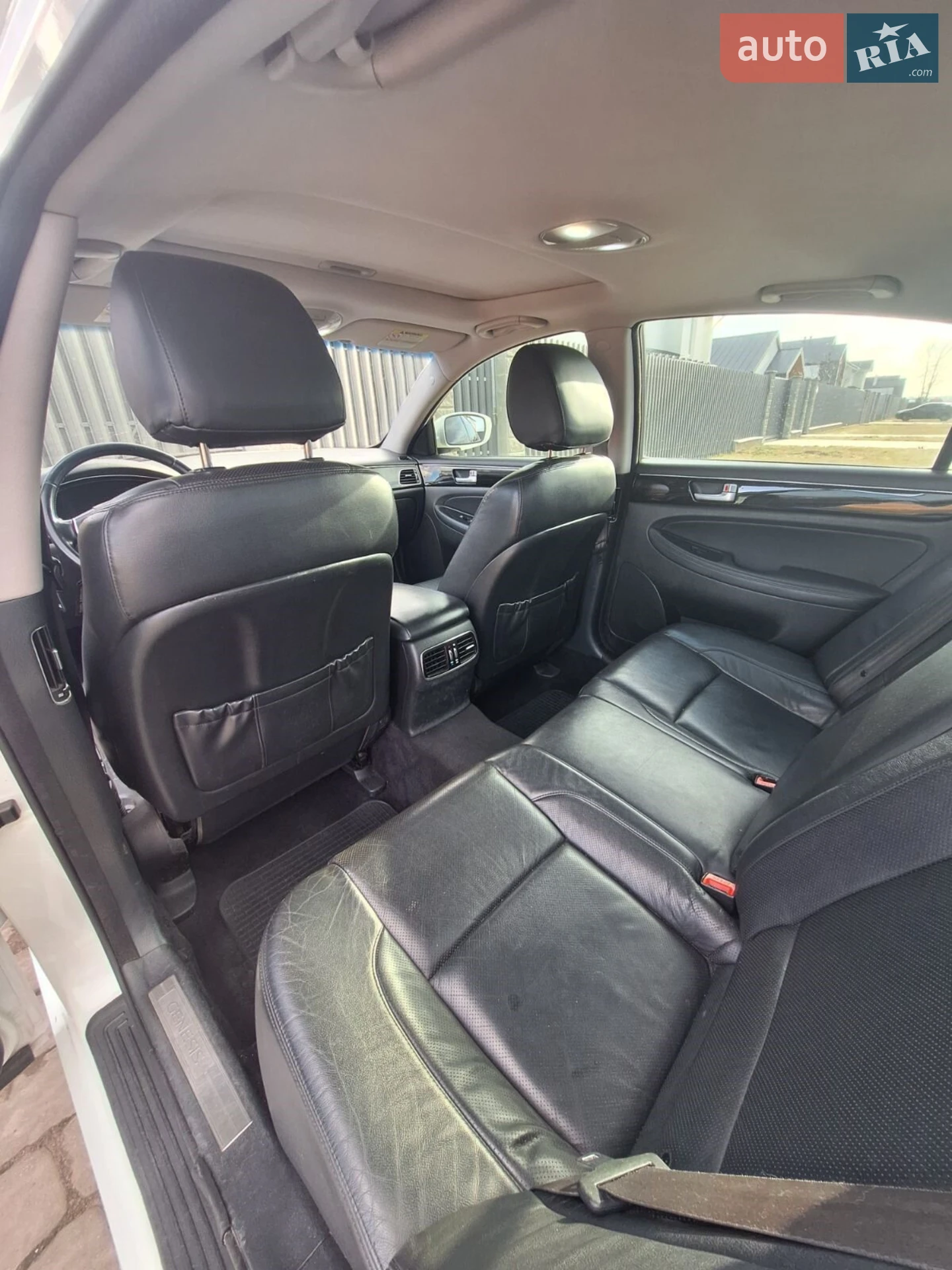 2012 Hyundai Genesis - мініатюра 7
