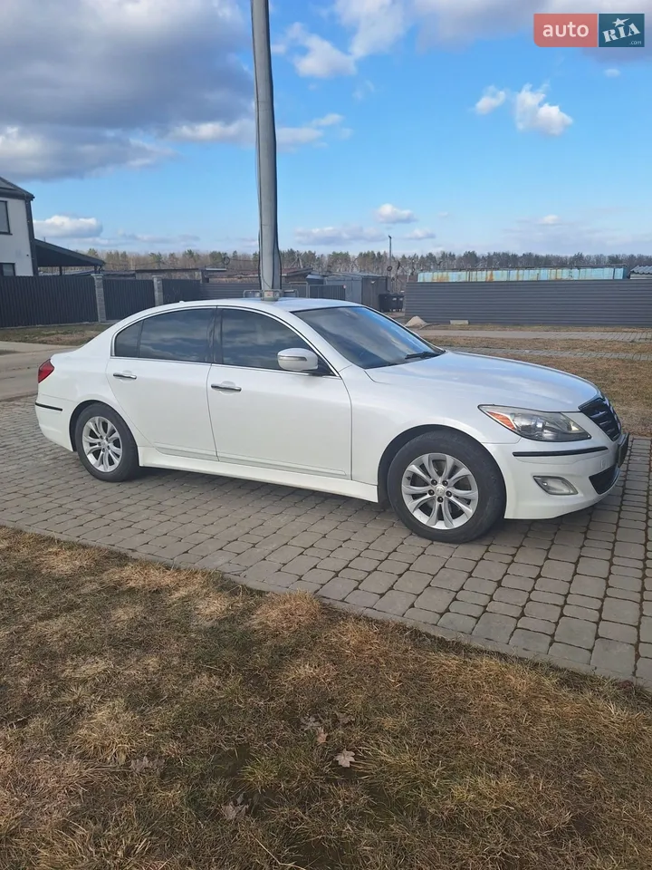 2011 Hyundai Genesis - мініатюра 19