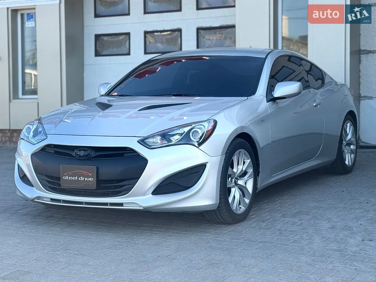 2013 Hyundai Genesis - мініатюра 20