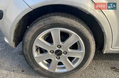 Хэтчбек Hyundai Getz 2004 в 