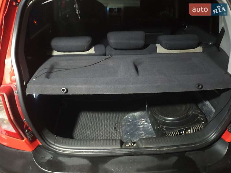 Хэтчбек Hyundai Getz 2006 в Луцке