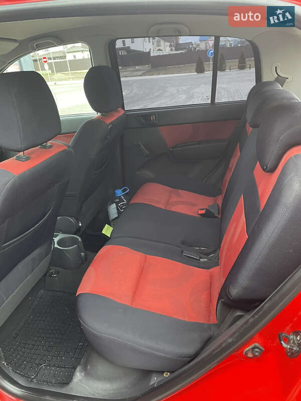 Хэтчбек Hyundai Getz 2008 в Каменец-Подольском