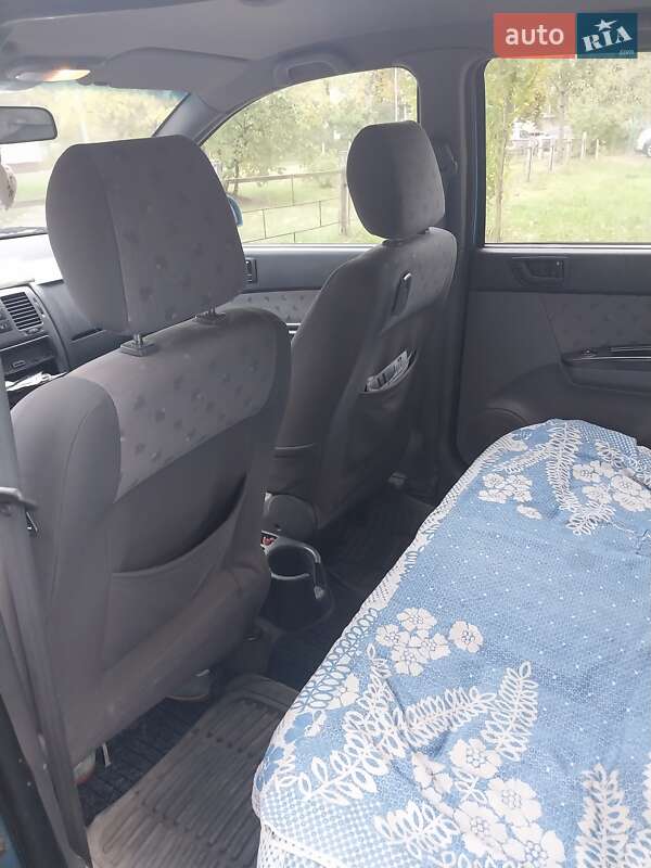 Хэтчбек Hyundai Getz 2003 в Киеве