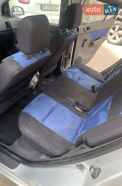 Хэтчбек Hyundai Getz 2006 в 